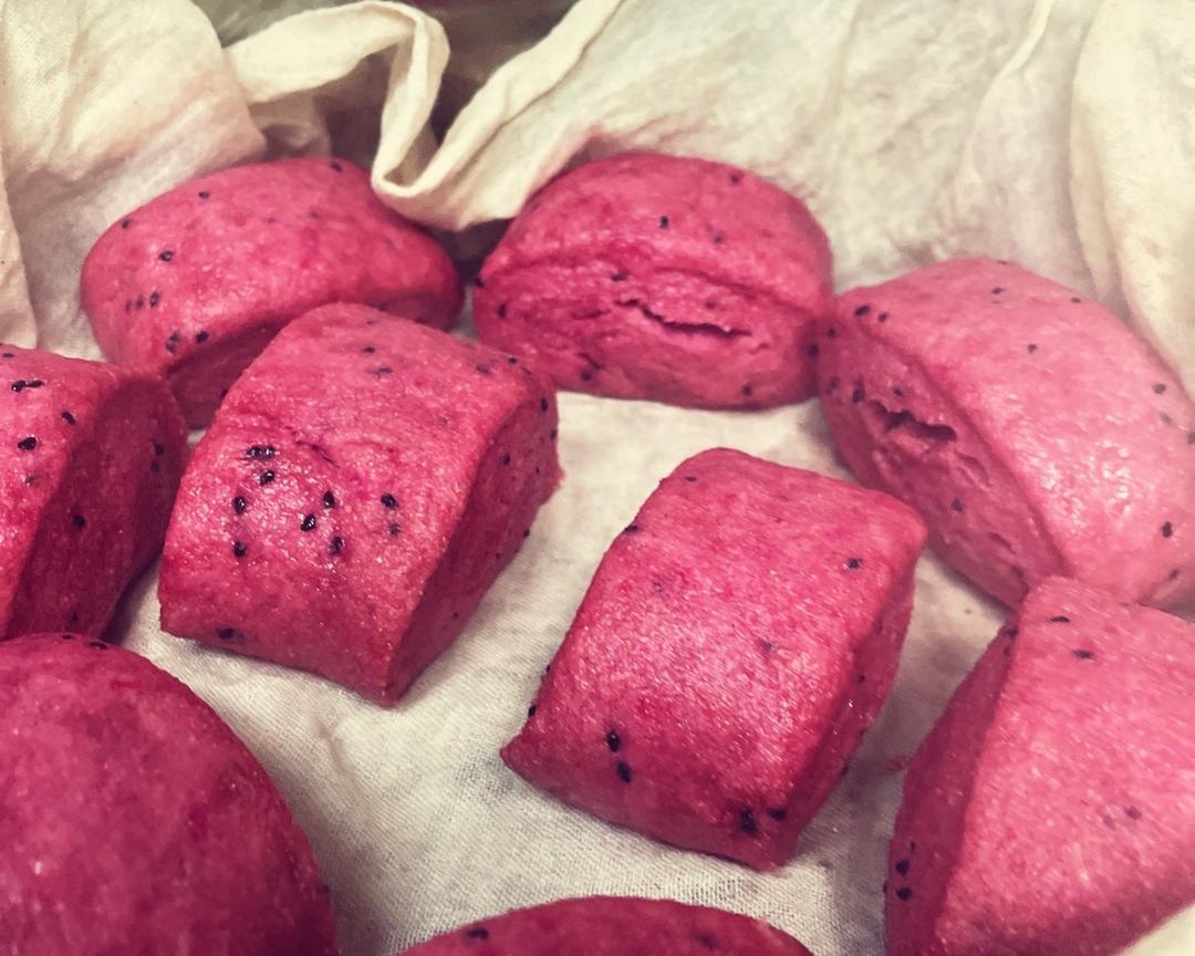 火龙果馒头的做法