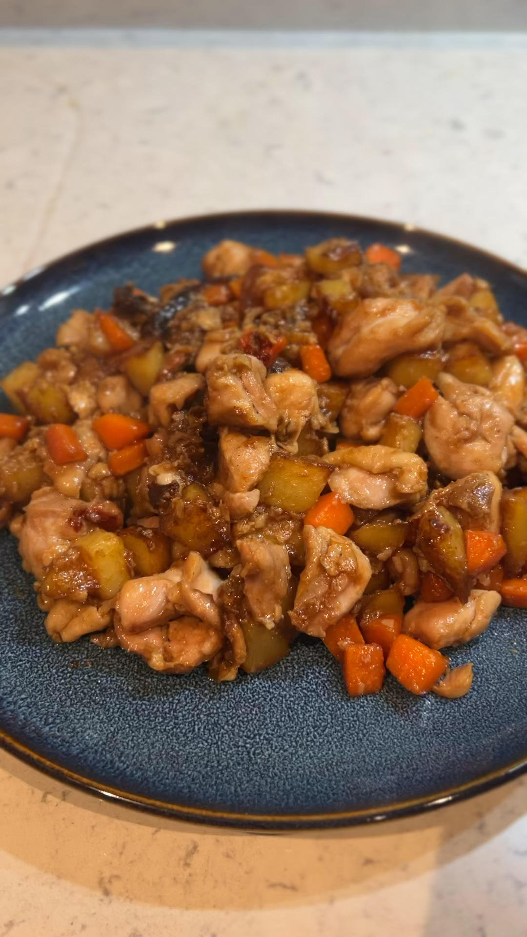 一道怎么做都好吃的干煎土豆鸡丁（红烧，咖喱，椒盐，孜然）