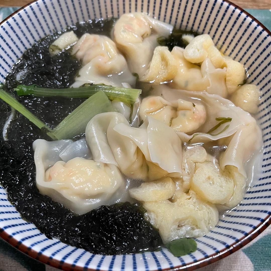 素餡：豆腐餡兒餛飩
