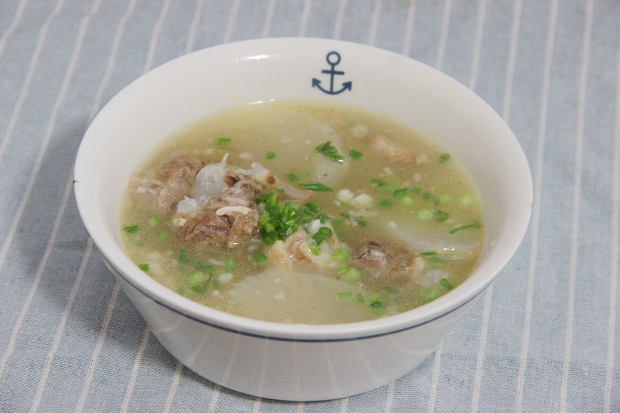 萝卜排骨汤