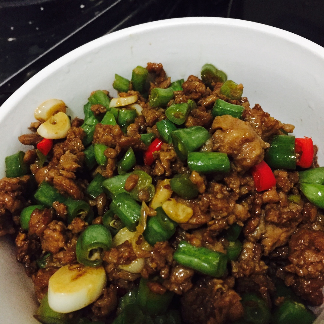 肉沫豆角下饭菜