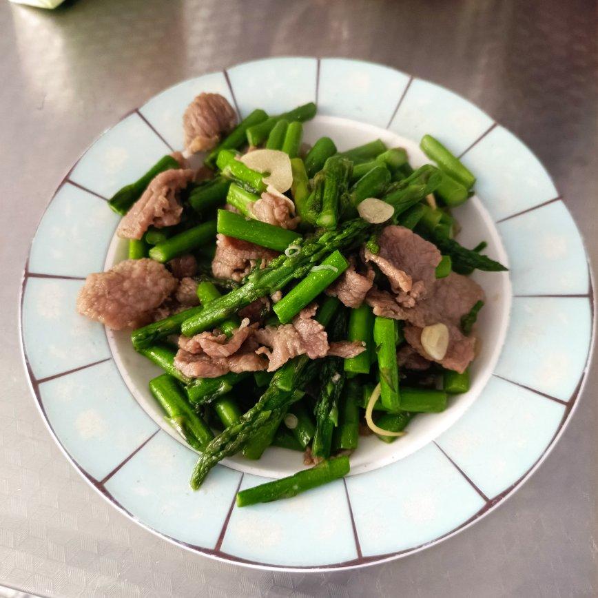芦笋炒肉