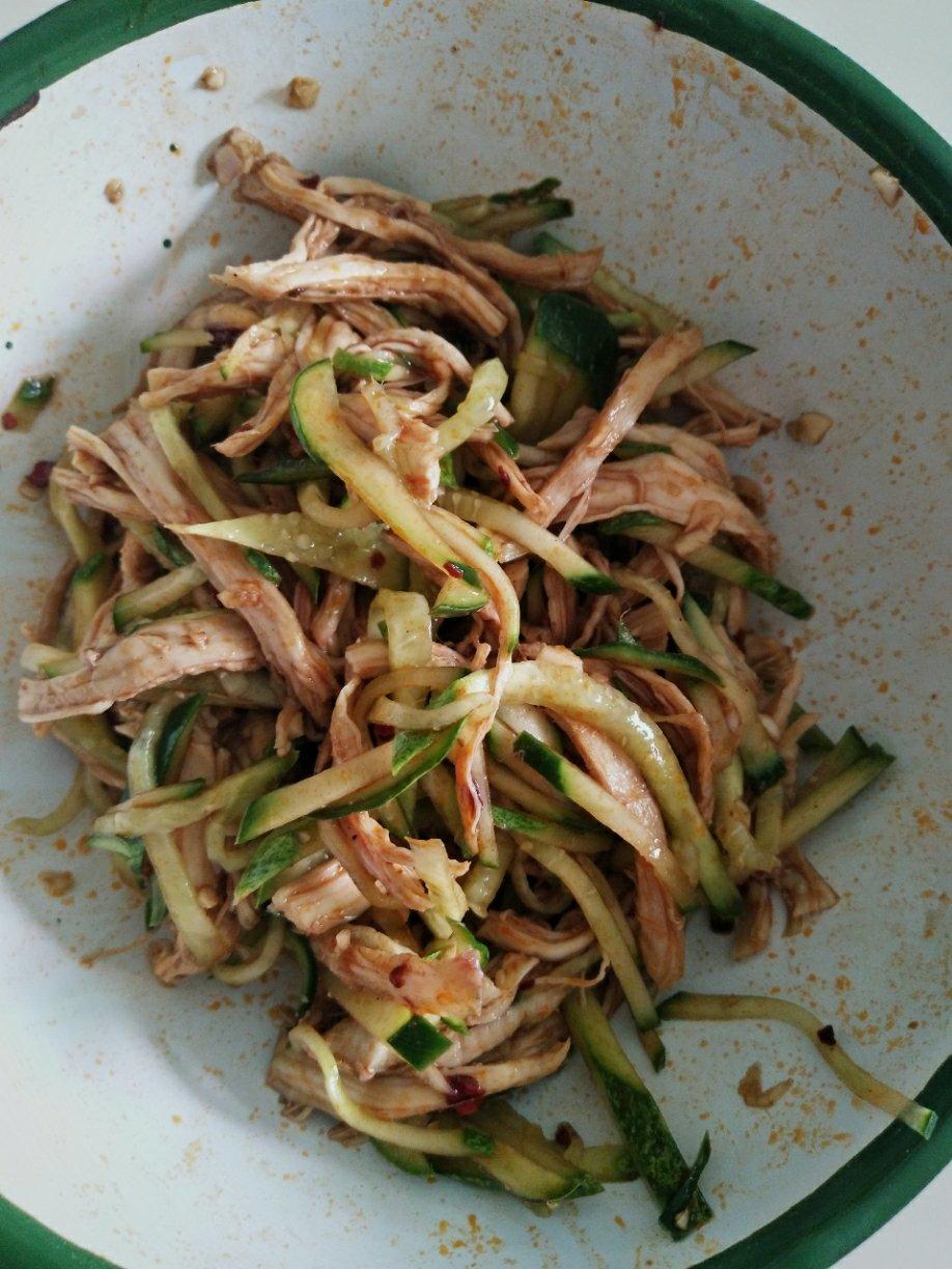 凉拌鸡胸肉