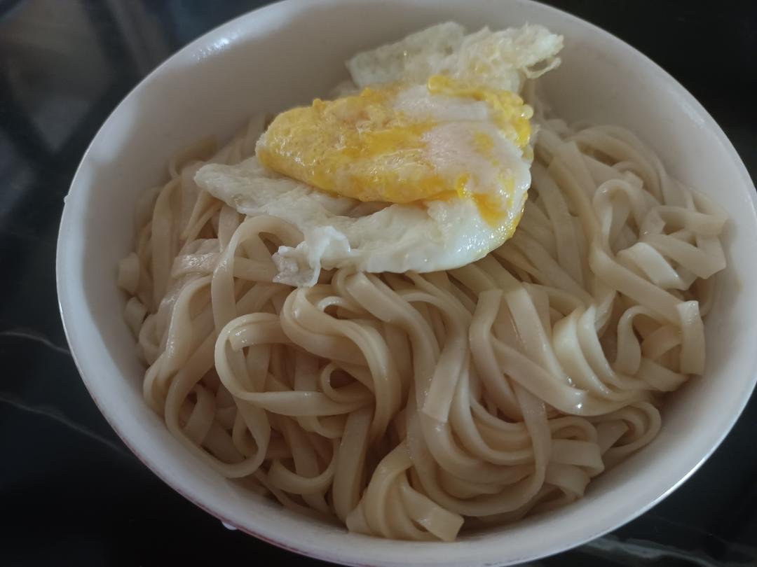 清汤挂面-香而不腻，方便快捷