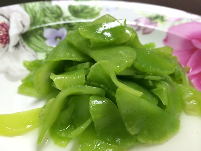 凉拌莴笋丝