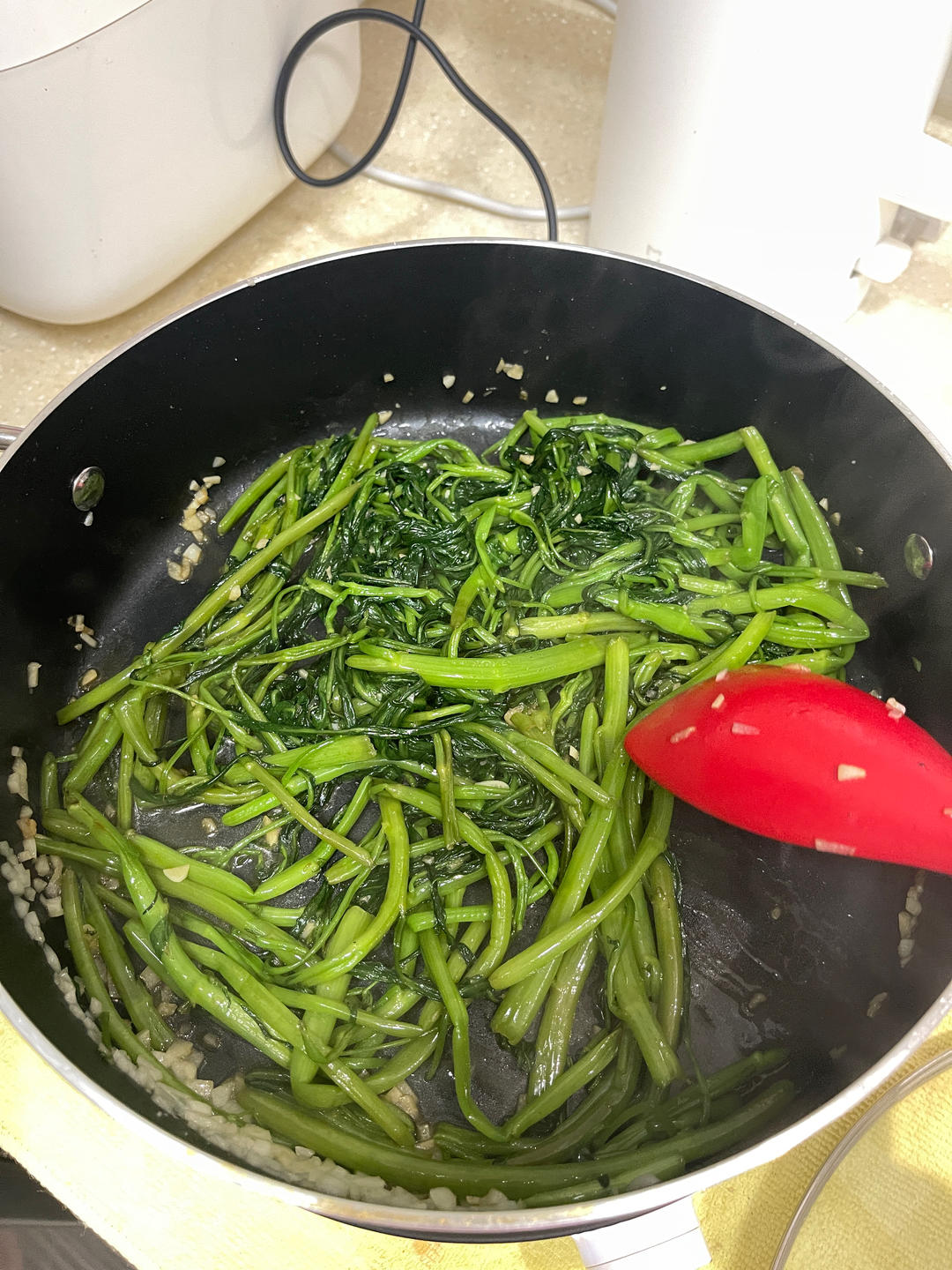 百吃不厌的蒜蓉空心菜
