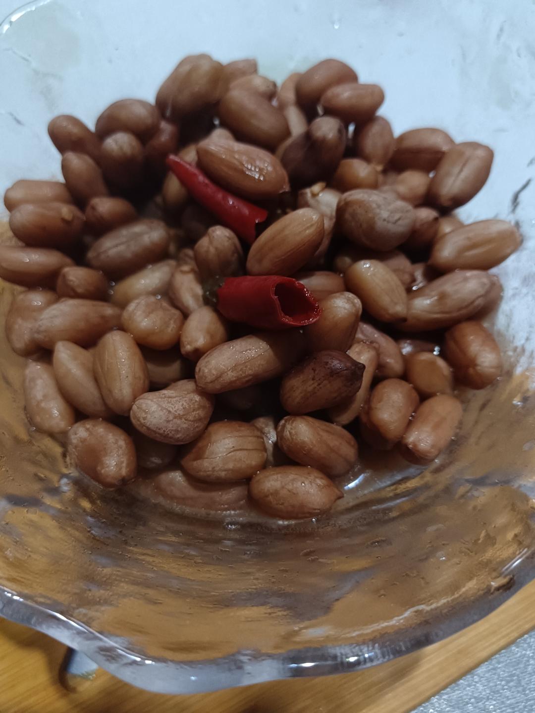盐水煮花生