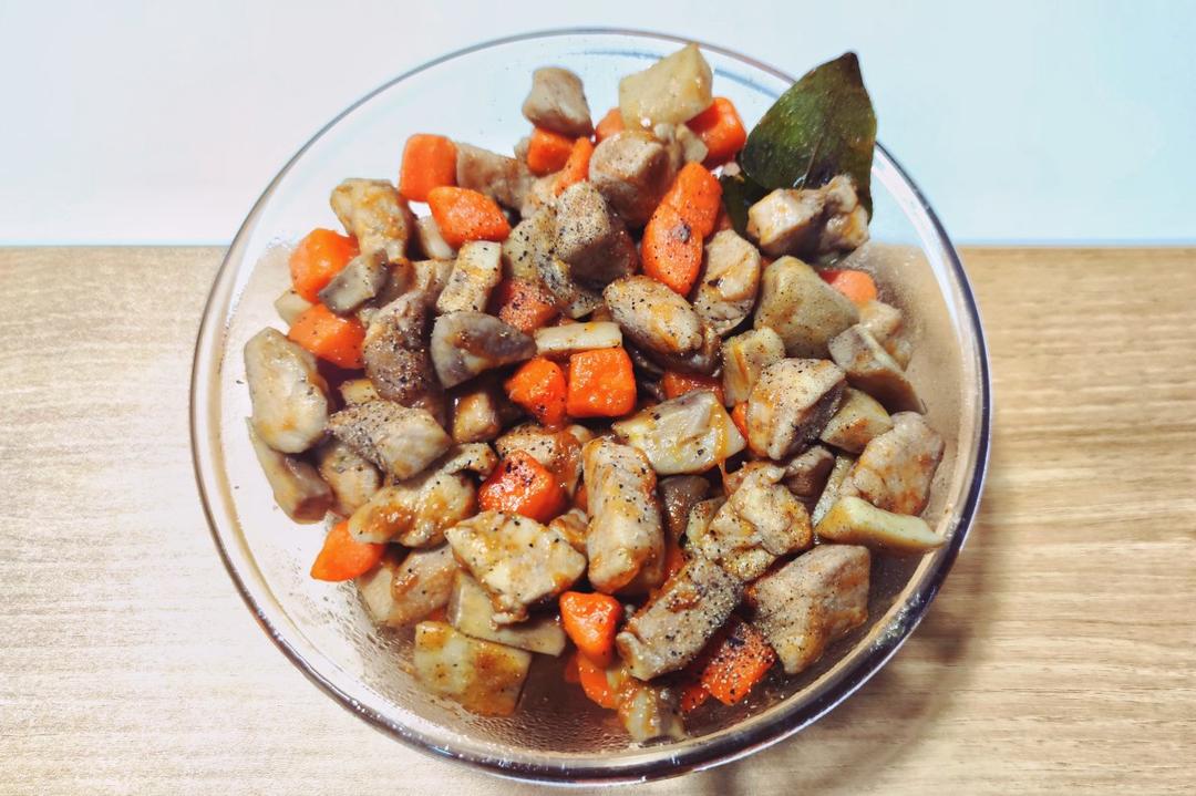 鸡肉杏鲍菇盐煮