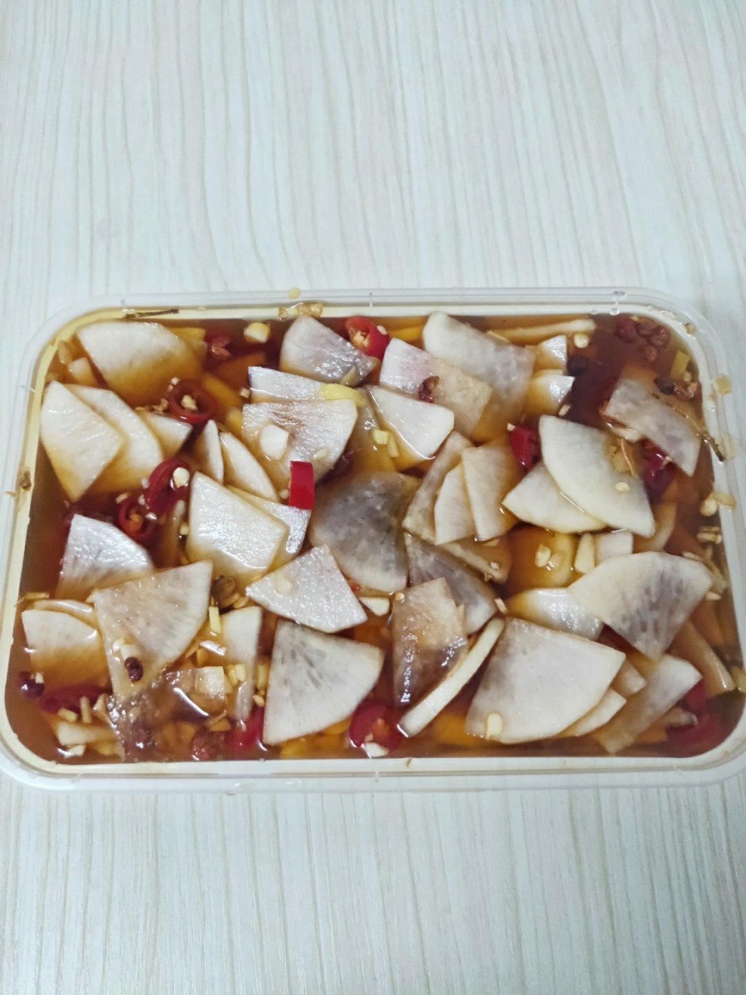 超简易自制夏天开胃腌萝卜