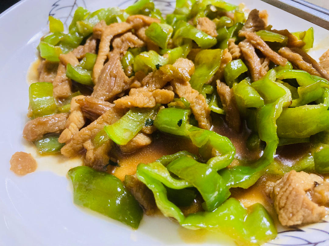 ‼️好吃到舔盘的青椒肉丝盖浇饭