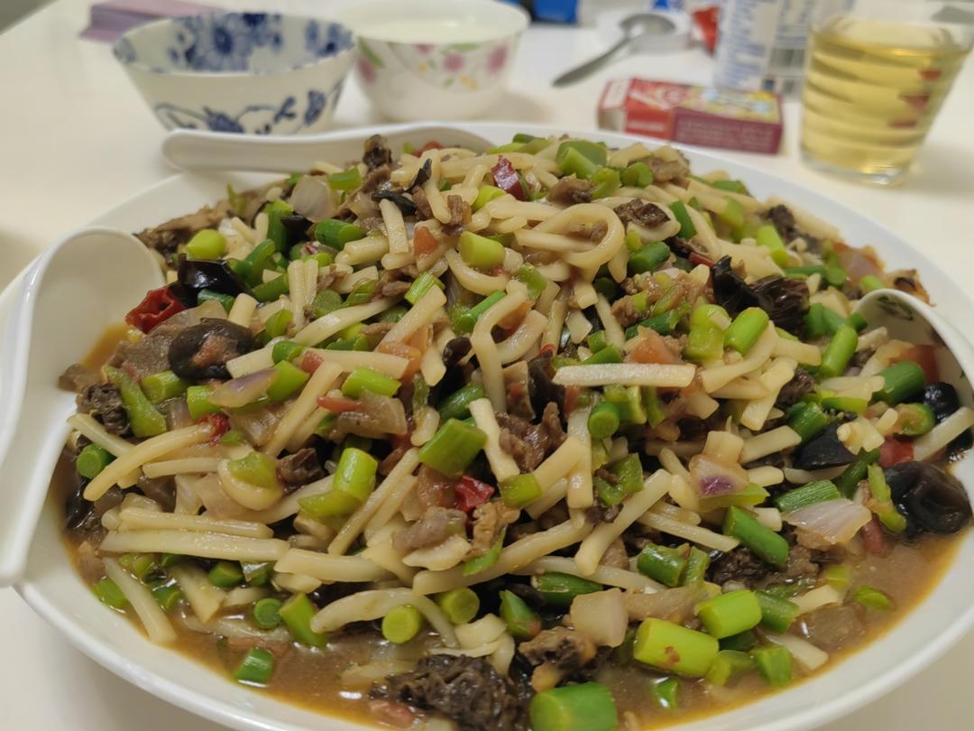 丁丁炒面/正宗新疆味