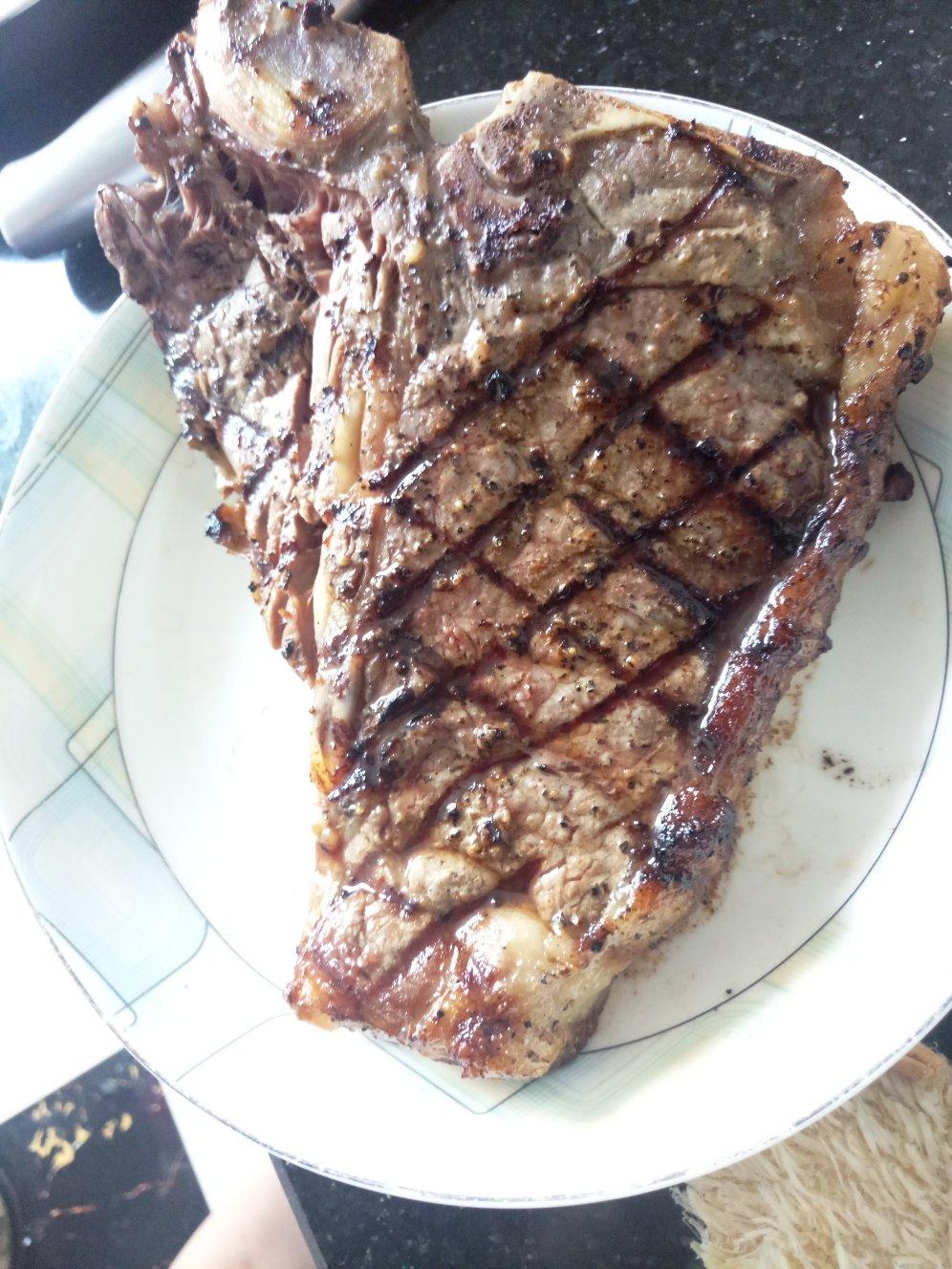 矜宸•T骨牛排🥩