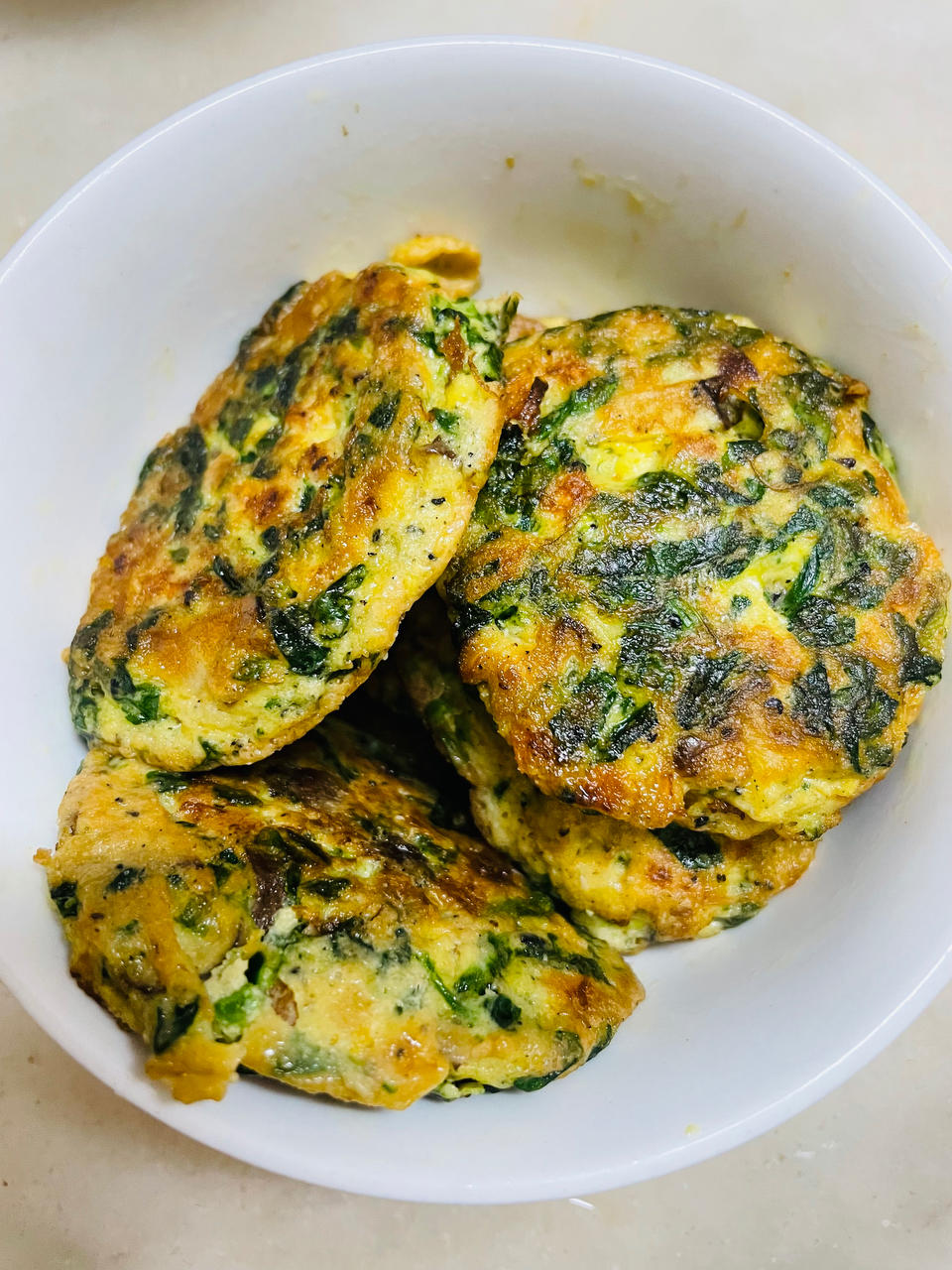 宝宝辅食10月+，不爱吃蔬菜的一定试试「蔬菜小饼」