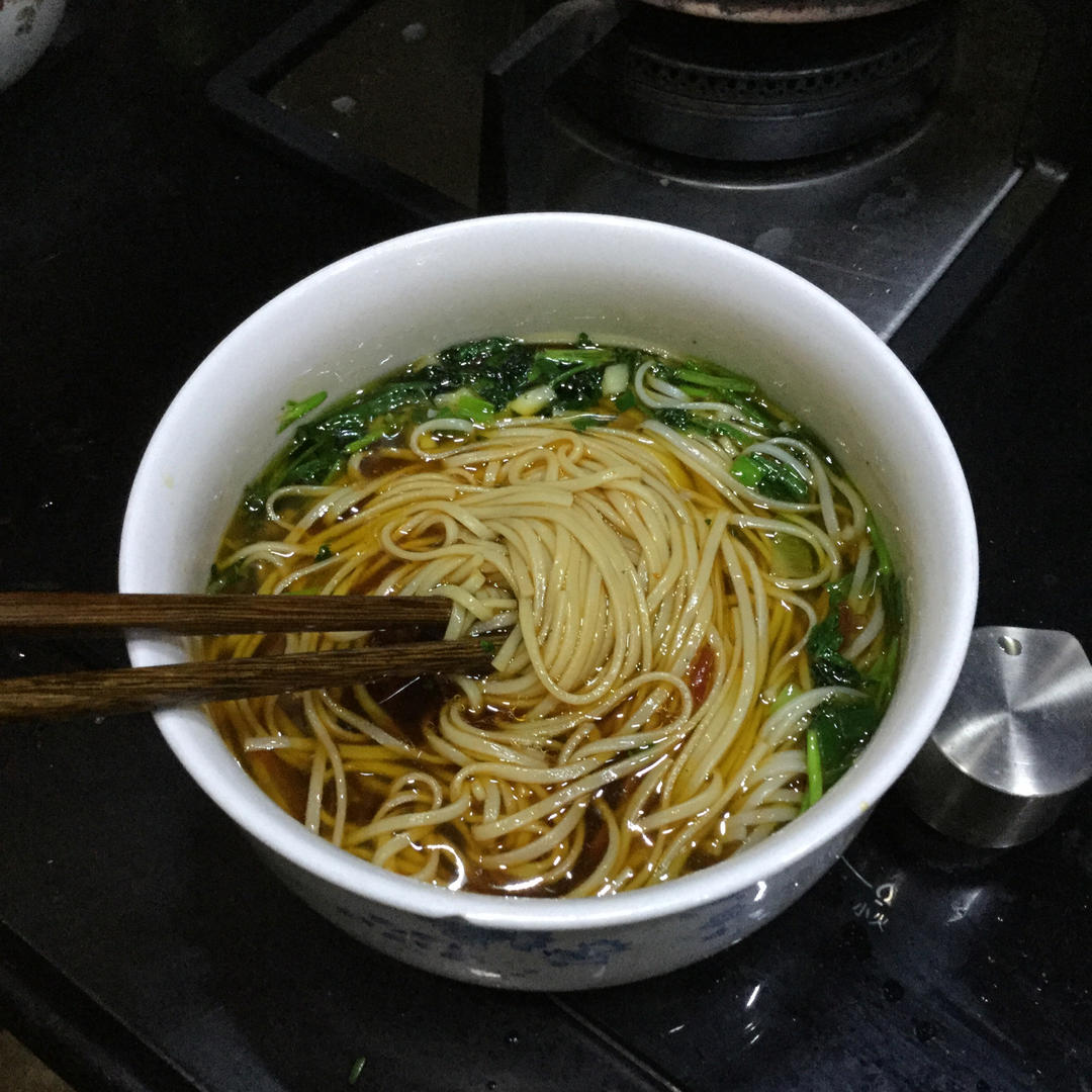 纯欲y做的一碗热汤面