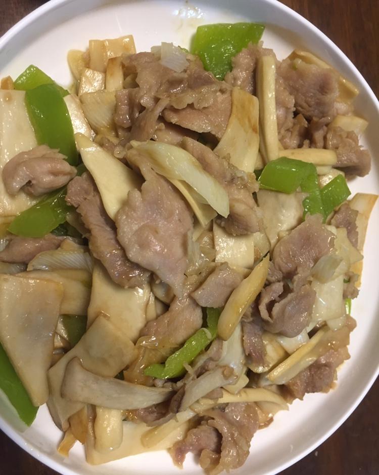 杏鲍菇炒肉片