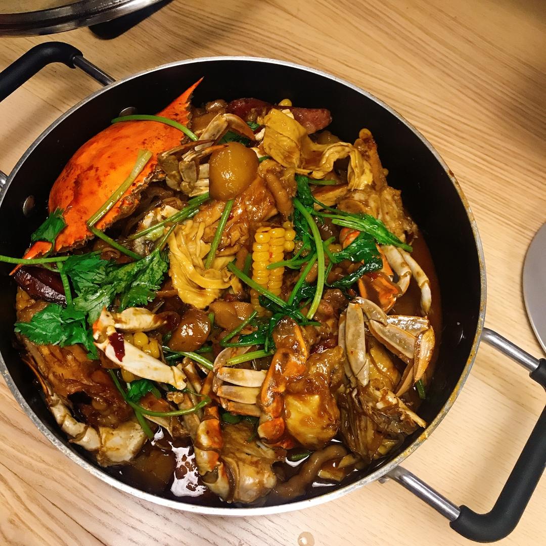 胖哥俩肉蟹煲