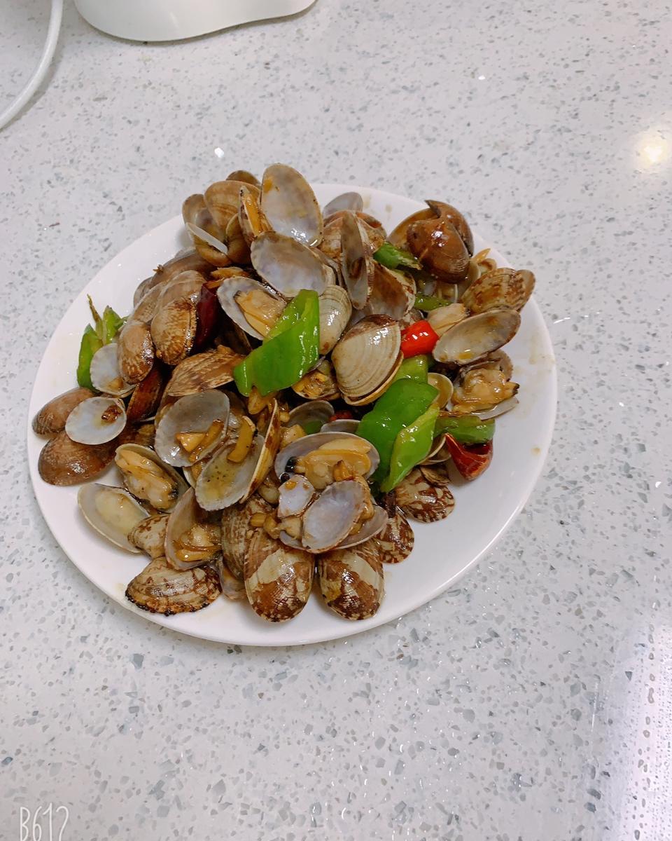 超简单超美味！不输大排档的爆炒花蛤！！！