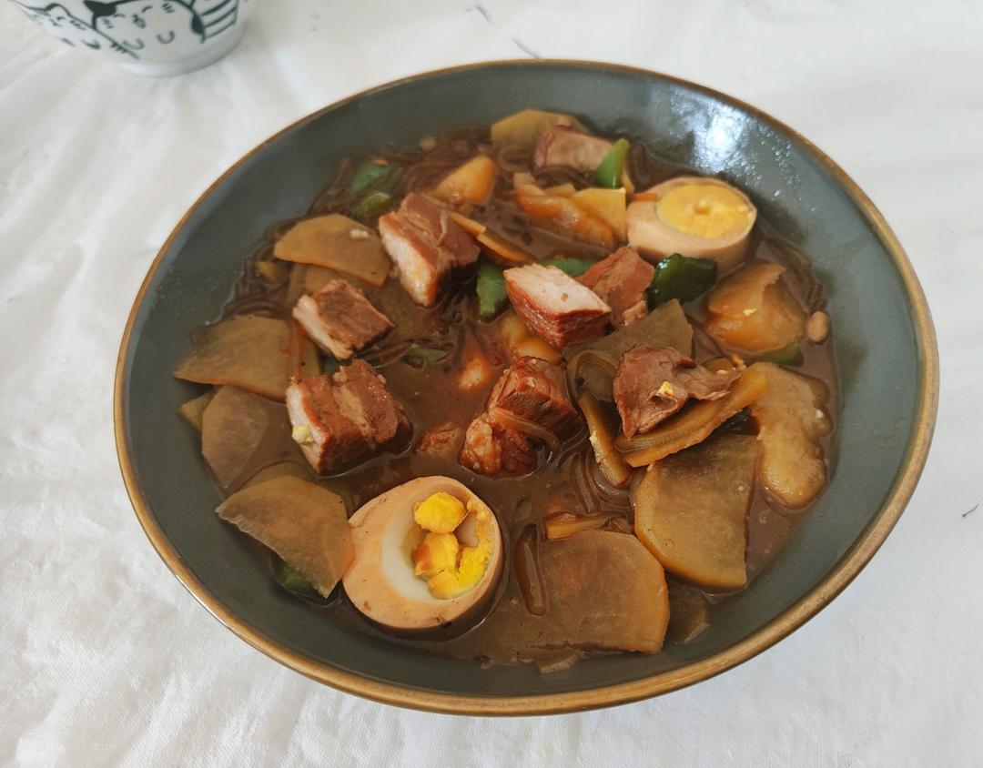 五花肉干煎土豆