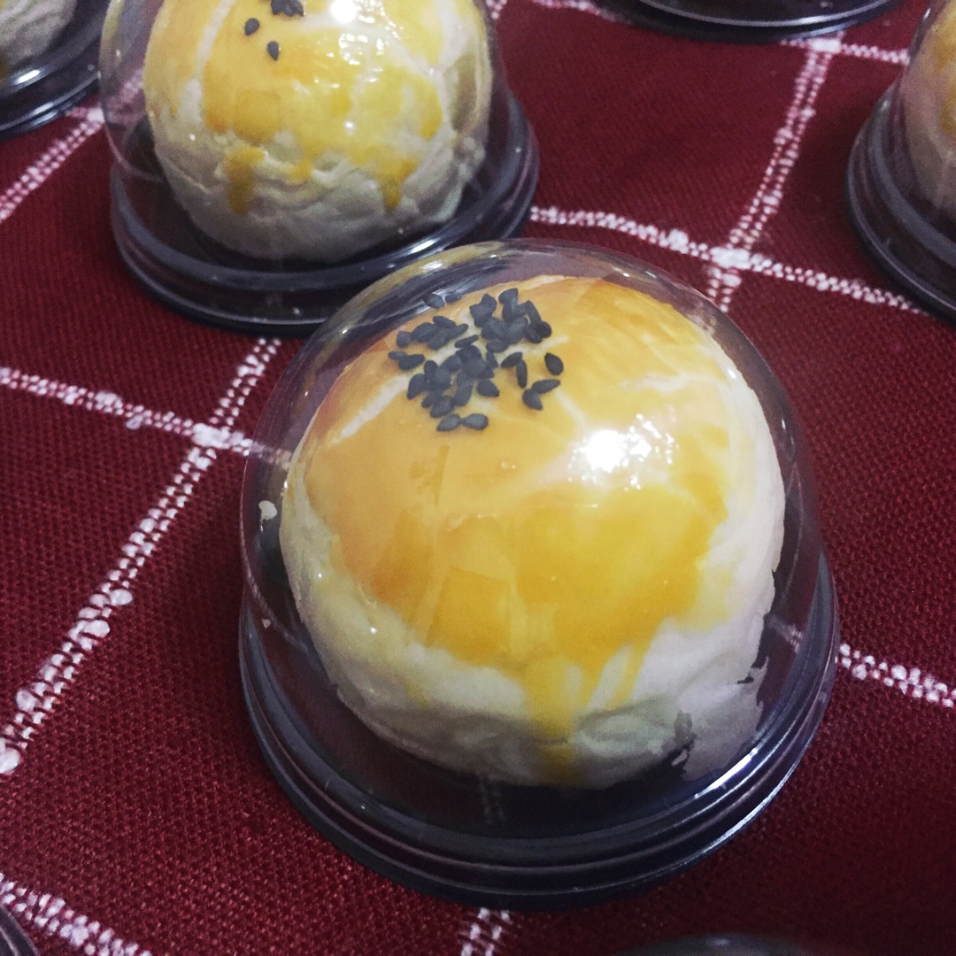 蛋黄酥