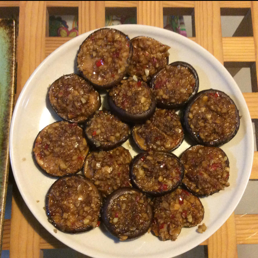 蒜蓉孜然烤香菇