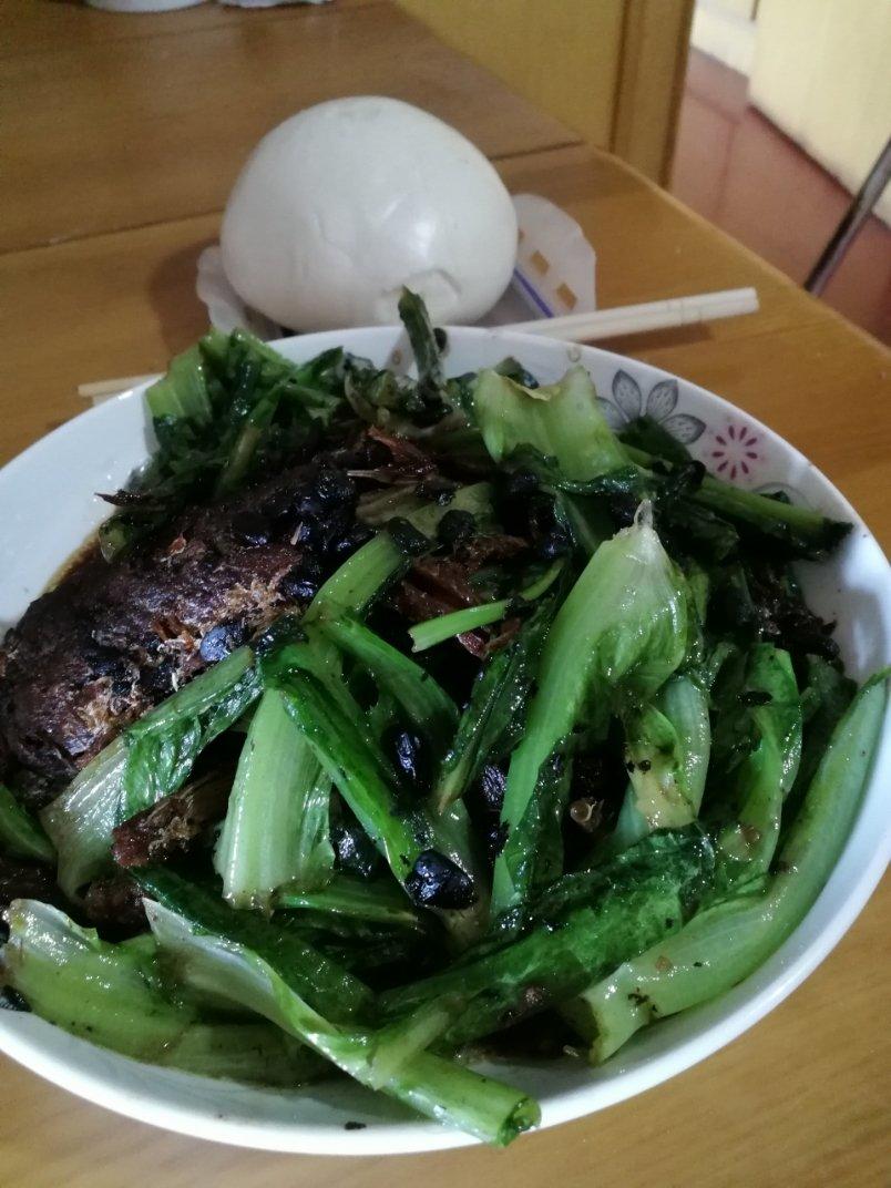 豆豉鲮鱼油麦菜