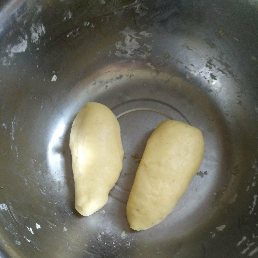 金牛角面包