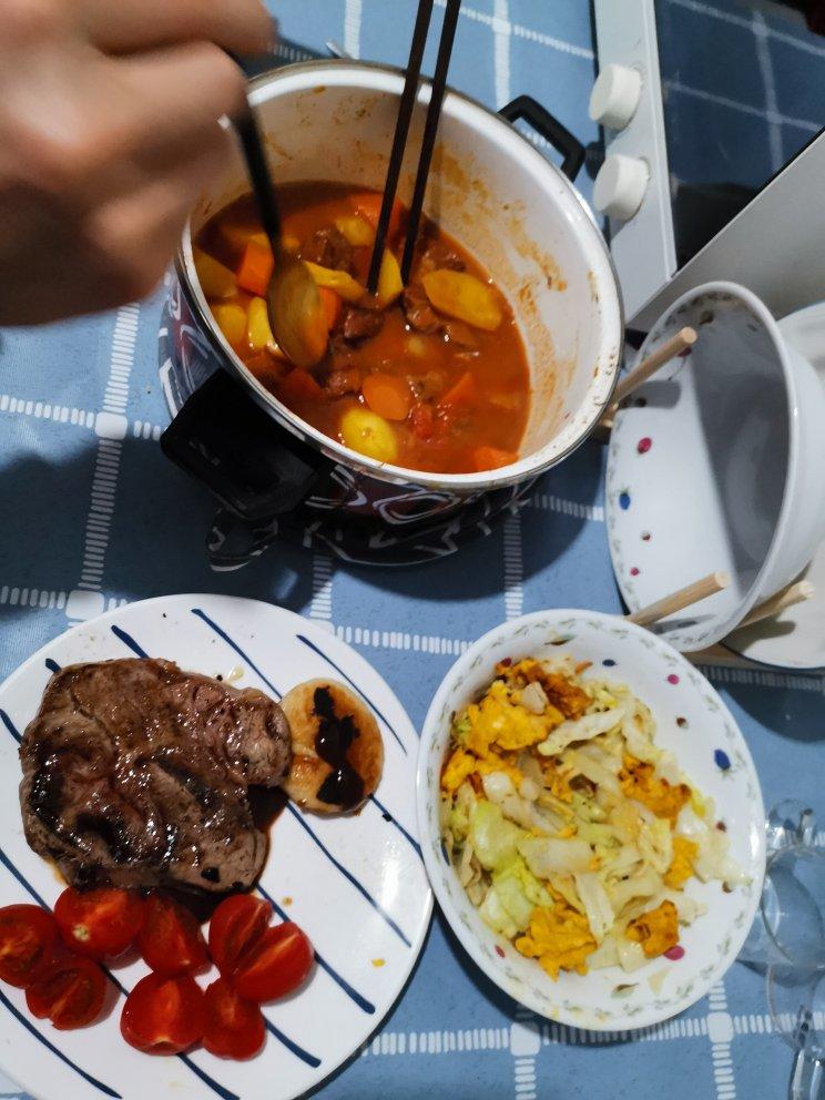 番茄土豆炖牛腩