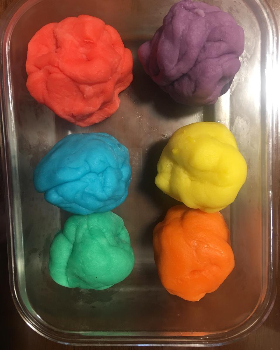 自制彩色橡皮泥