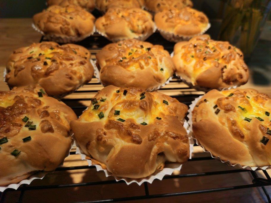 香葱肉松小炸弹