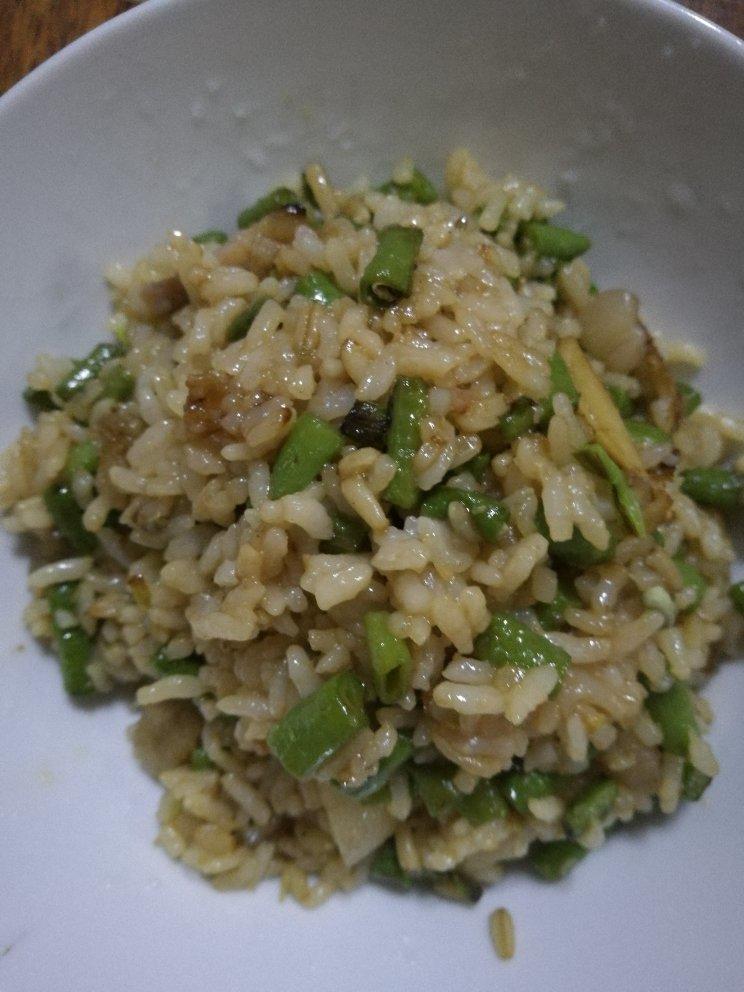 豆角炒饭