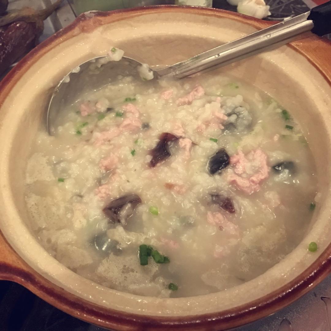 皮蛋瘦肉粥