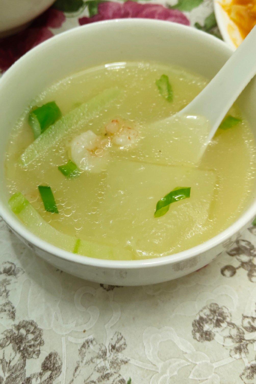芳31-2做的冬瓜虾仁汤