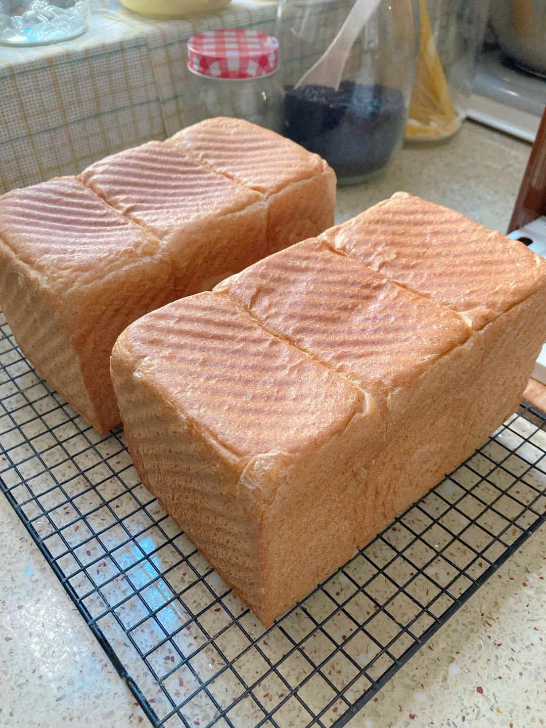 双种蜂蜜全麦三明治吐司