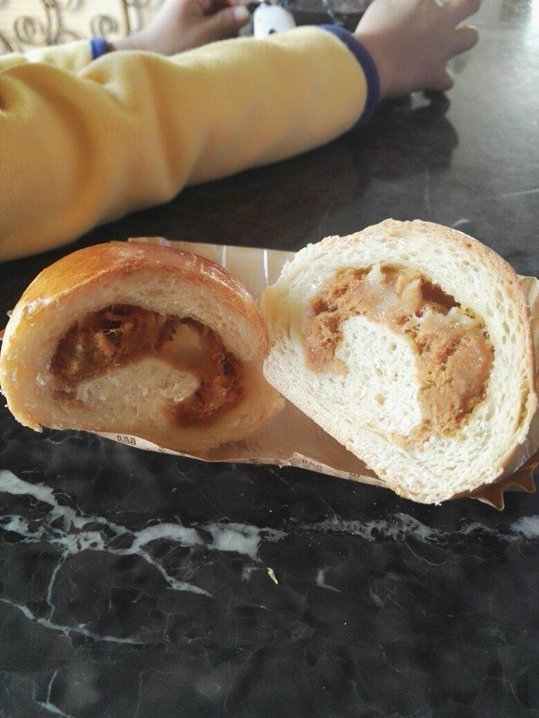 肉松手撕面包—超软会爆浆的面包哟