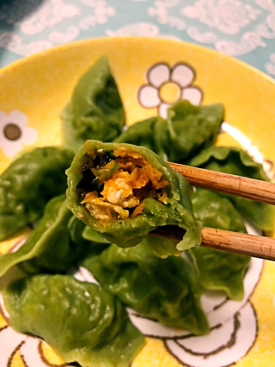 胡萝卜鸡蛋香菇木耳素馅饺子