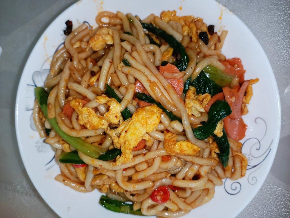 好吃到舔盘的老干妈炒土豆粉!秒杀路边摊