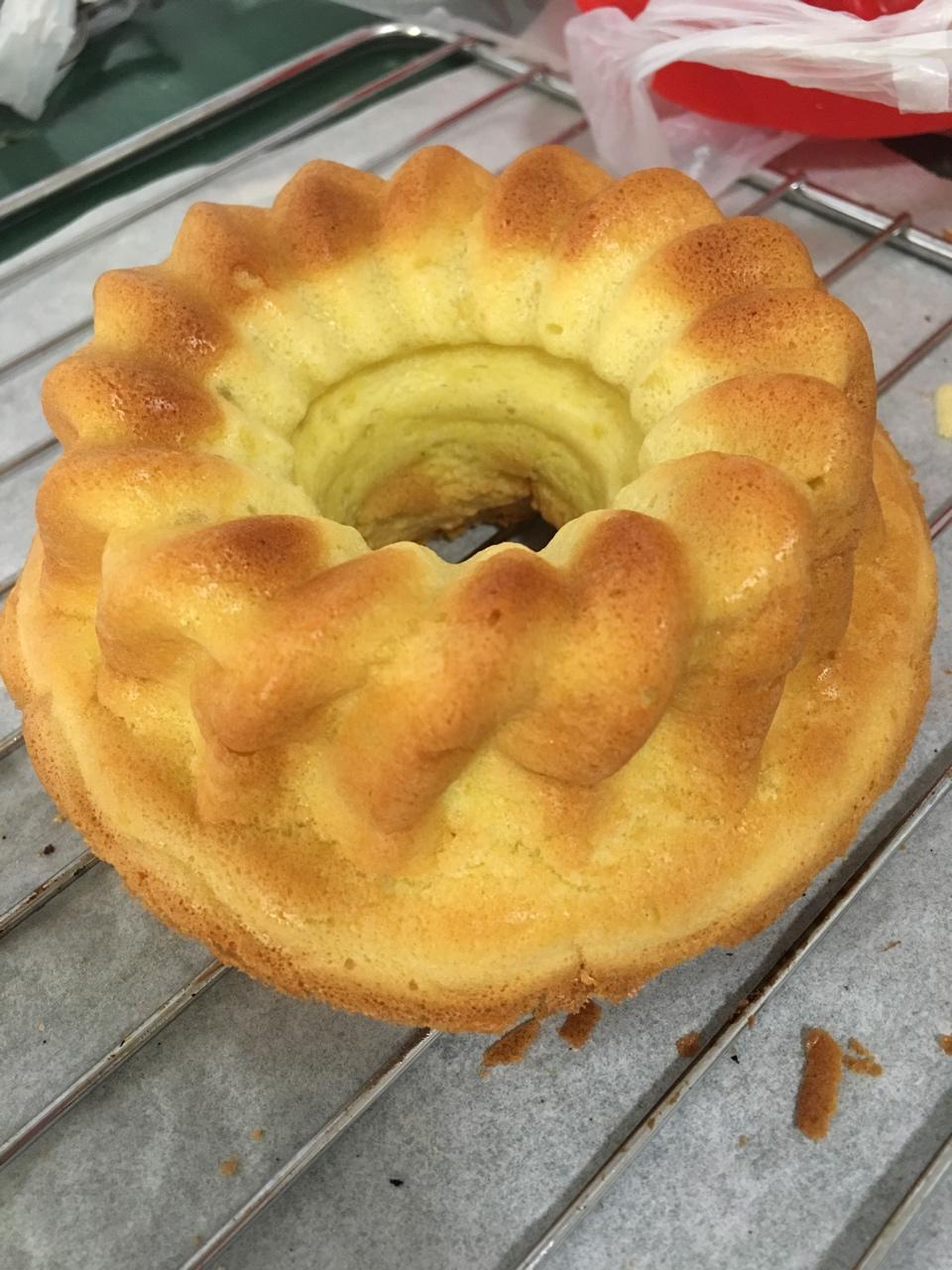 4寸萨瓦林戚风蛋糕