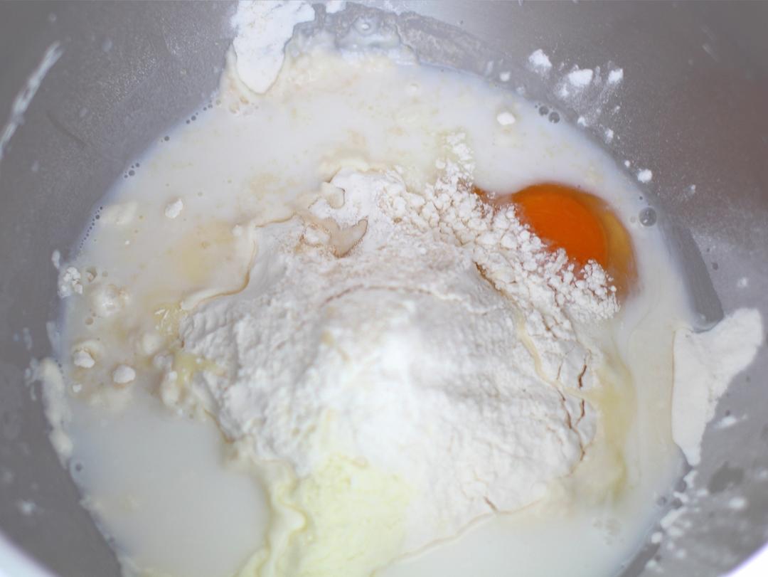 纯奶手撕吐司的做法 步骤1