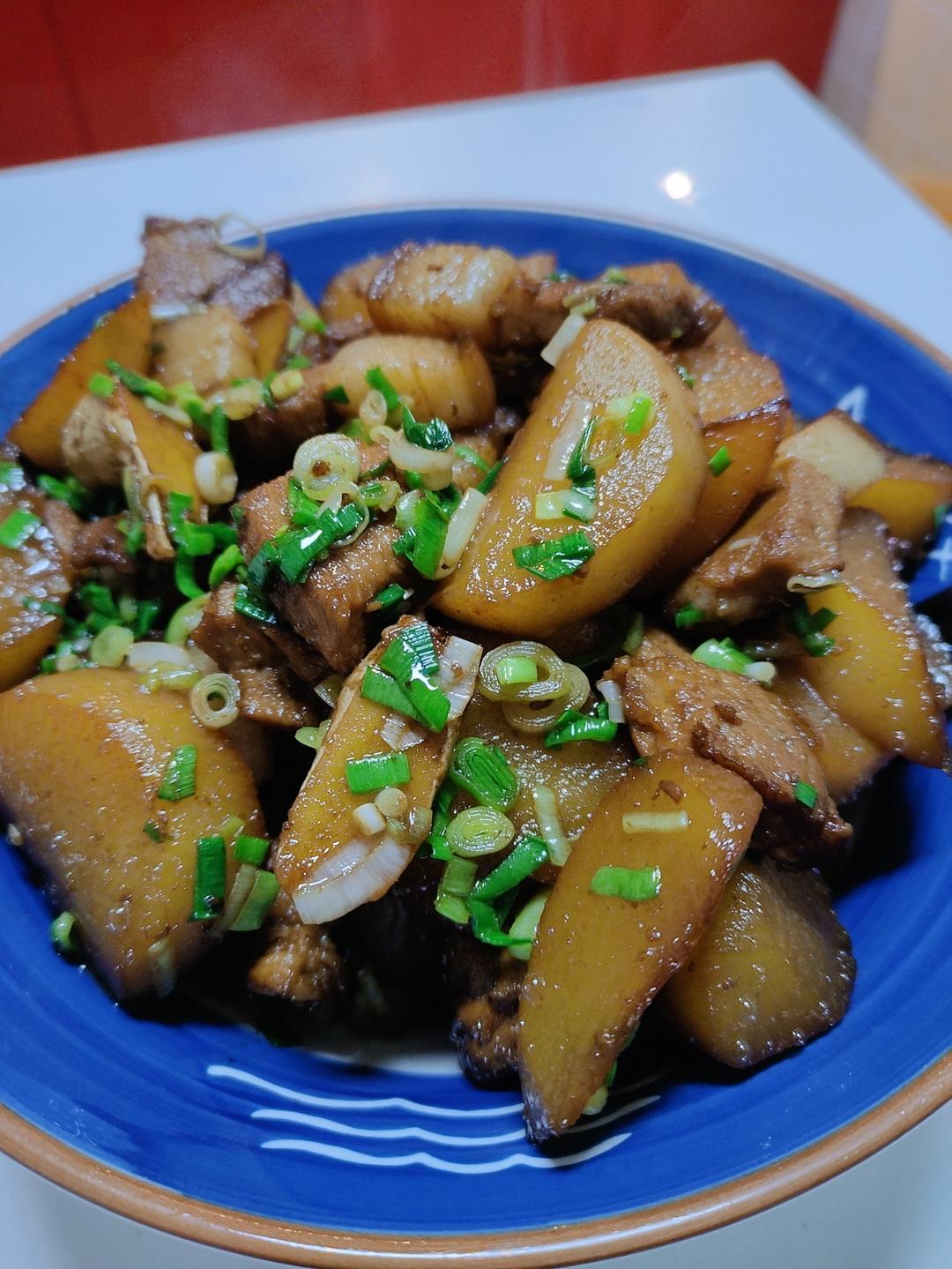 祖传萝卜烧肉