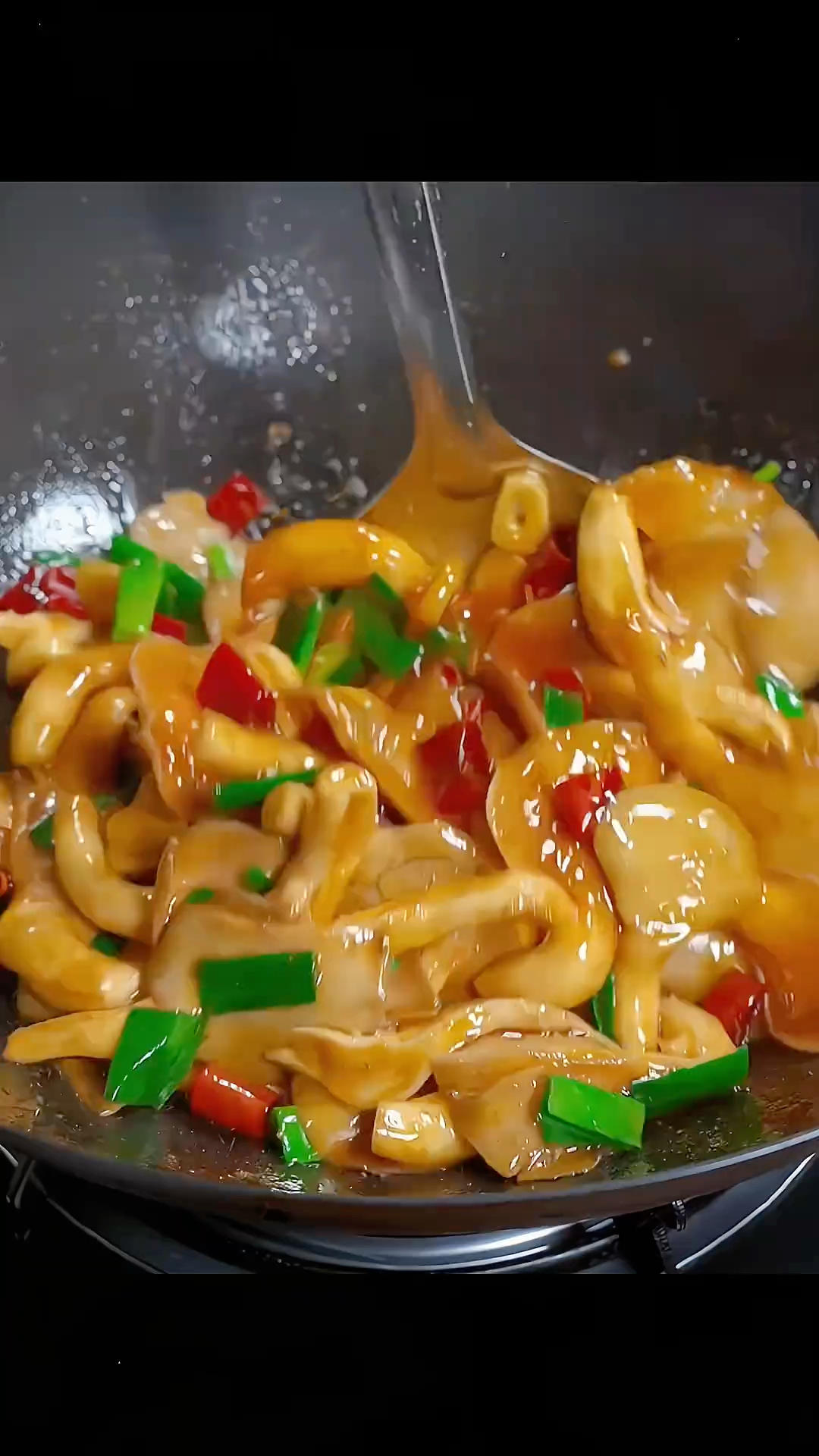 孜然辣椒粉炒平菇
