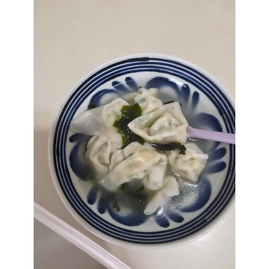 鲅鱼猪肉馄饨