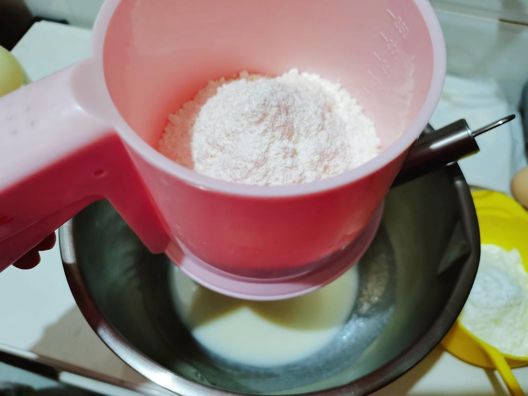 纯奶手撕吐司的做法 步骤1