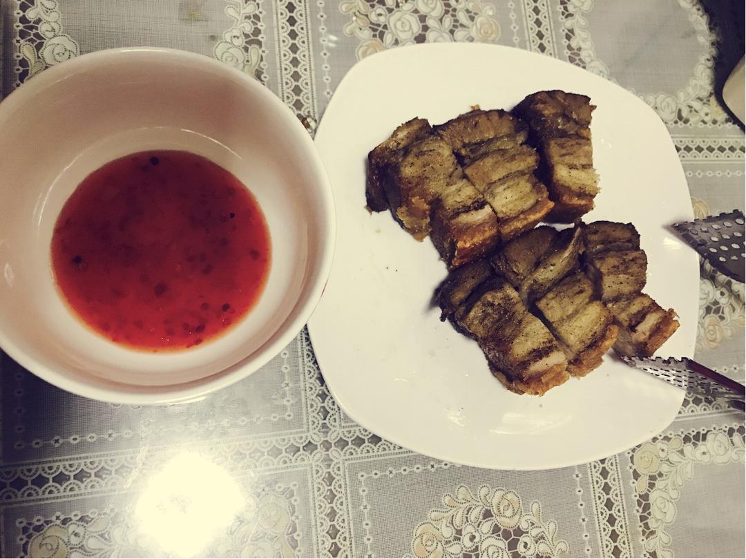 粤式脆皮烧肉