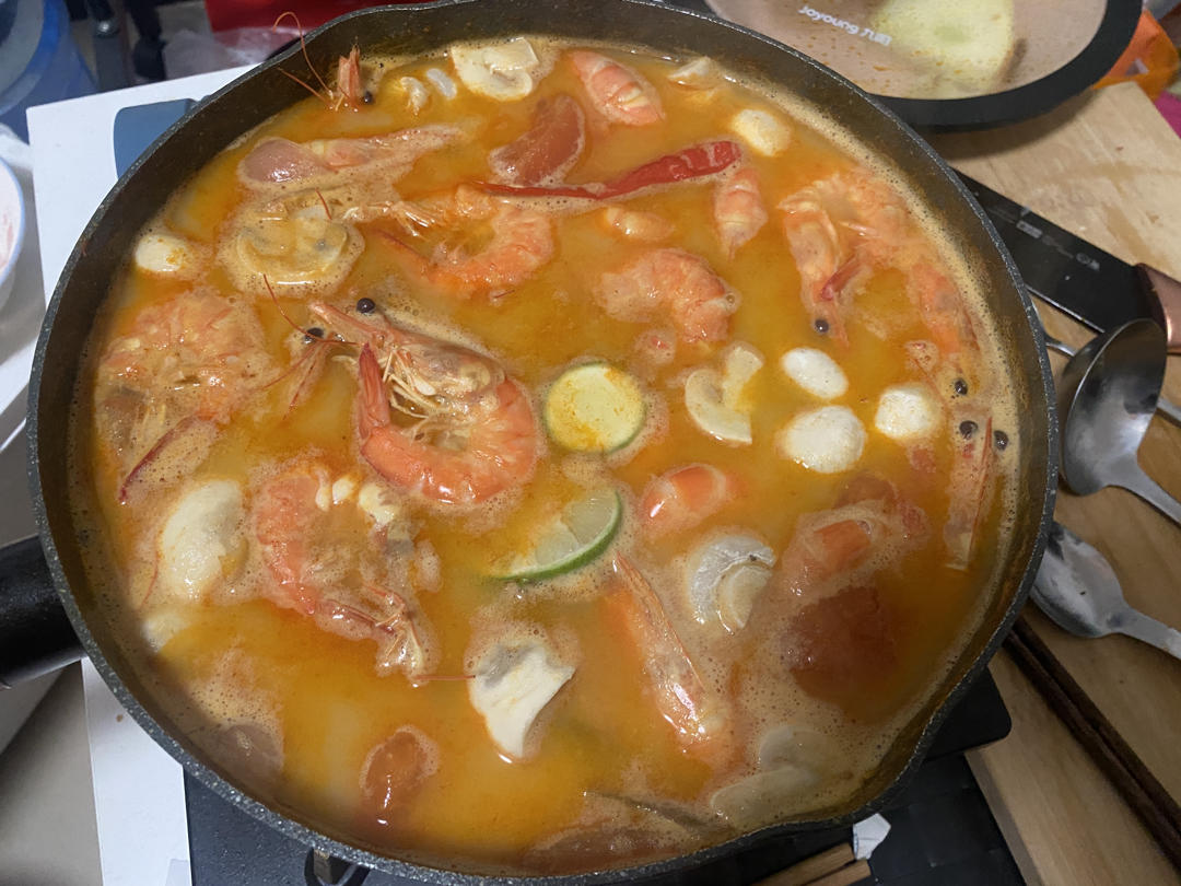 被夸爆的冬阴功汤【泰国学厨】超级好操作！