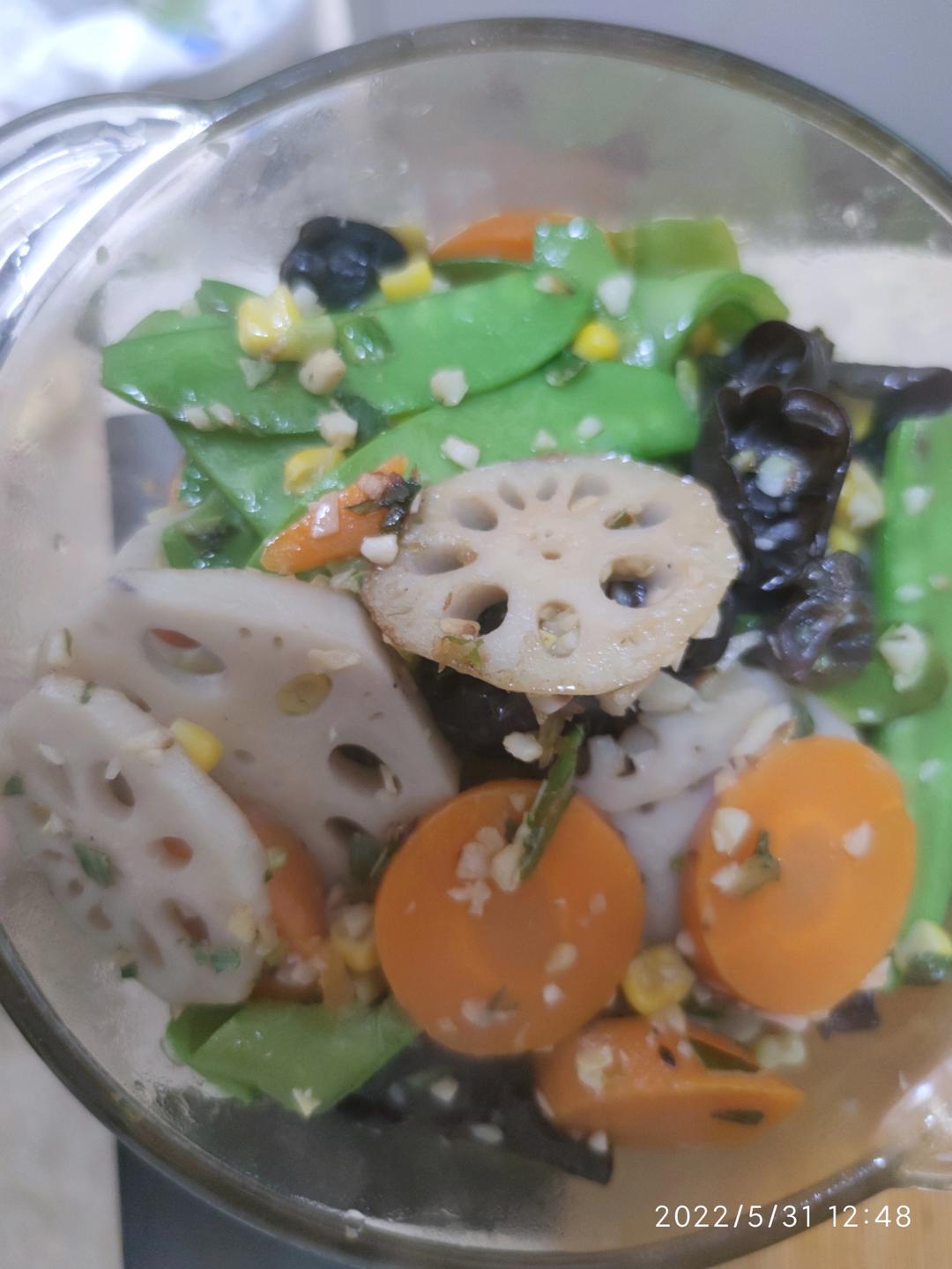 素菜也可以这么美—荷塘小炒