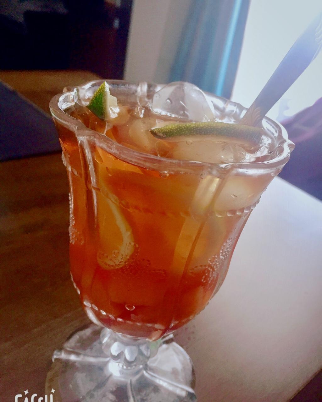 kandy莉莉做的蜜桃果茶