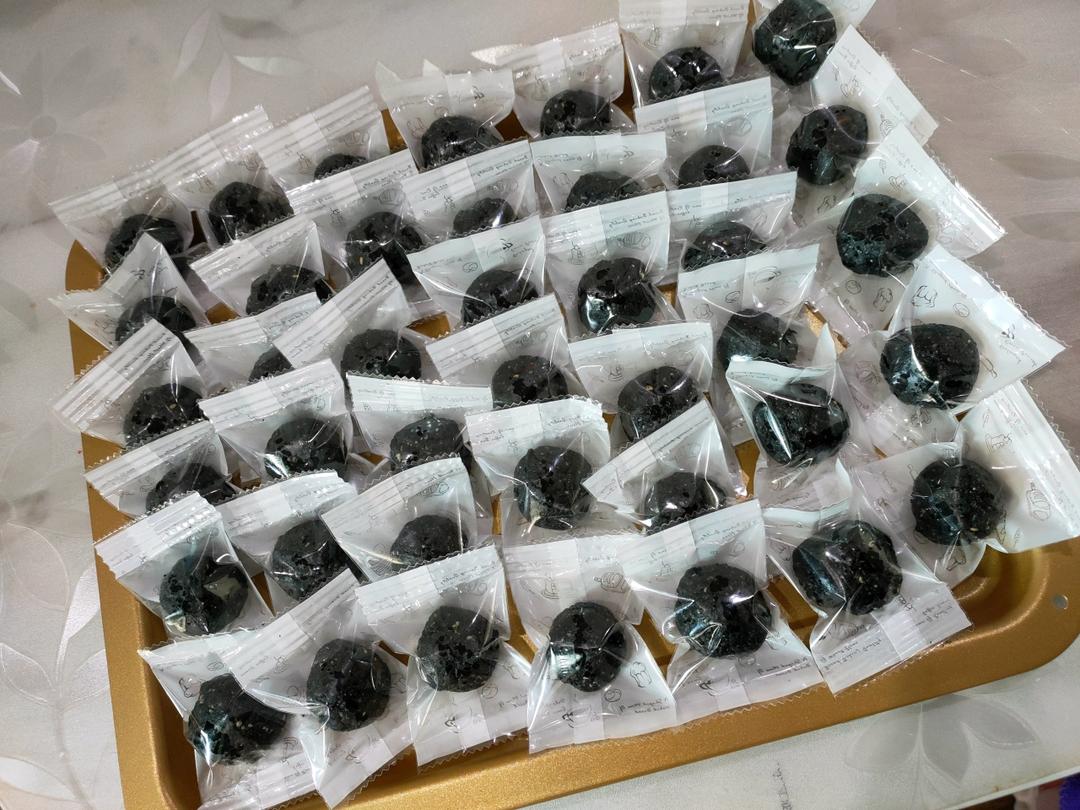 轻松上手香脆醇厚的黑芝麻丸