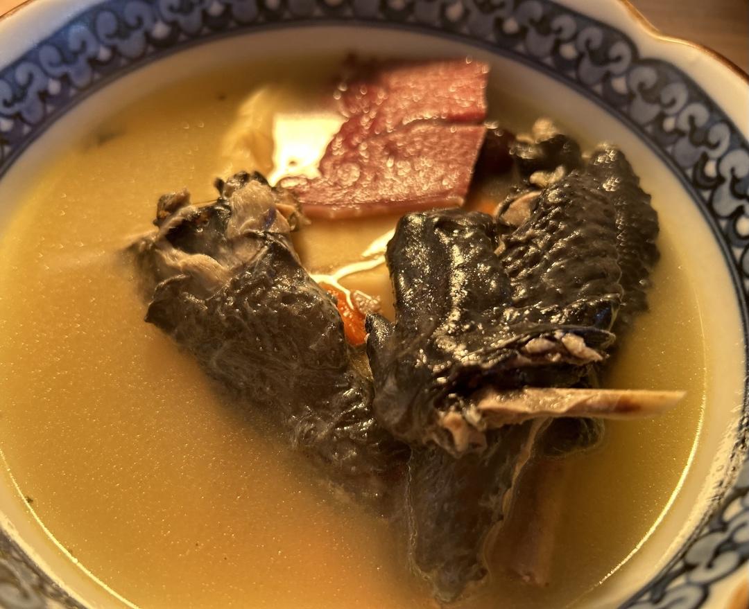 乌鸡火腿汤