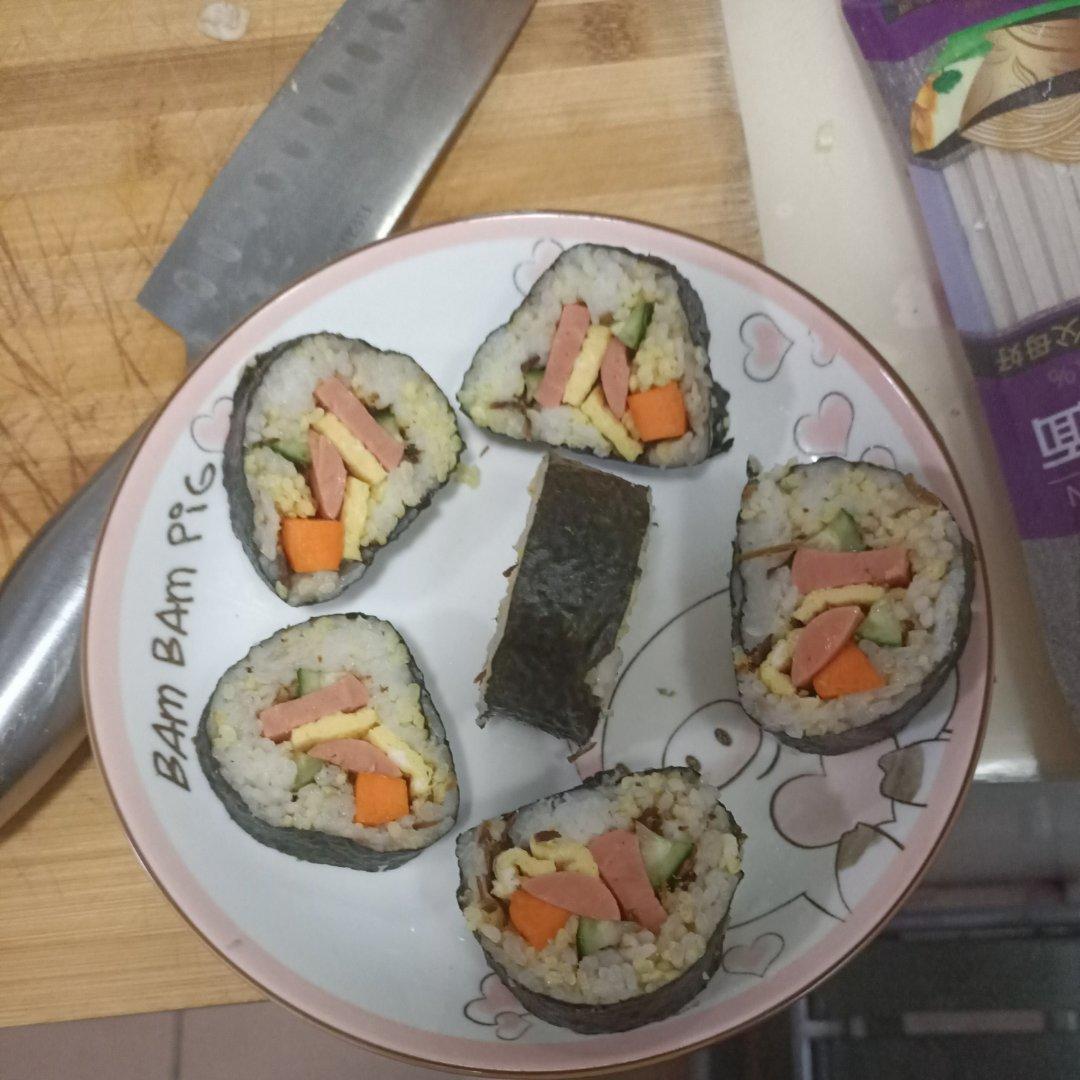 三分钟简易版寿司（普通米饭版，无需寿司醋）