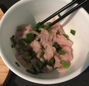 鸡肉白菜粥的做法 步骤3